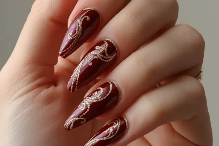 Gleam & Glam: 10 Show-Stopping Gold Chrome Nail Designs to Elevate Your Manicure Game