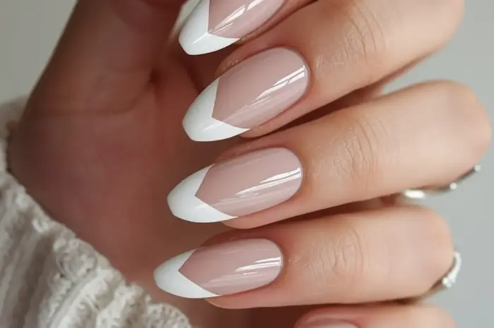 10 Stunning White Graduation Nails: Elegant & Inspiring Designs for Your Big Day