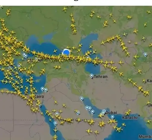 TCAS overlay on Nav display’s gonna look wild in the airspace